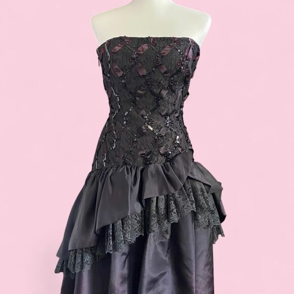 RARE Vintage 80s Loralie Black Goth Punk Lace and Satin Strapless Ruffled Dress